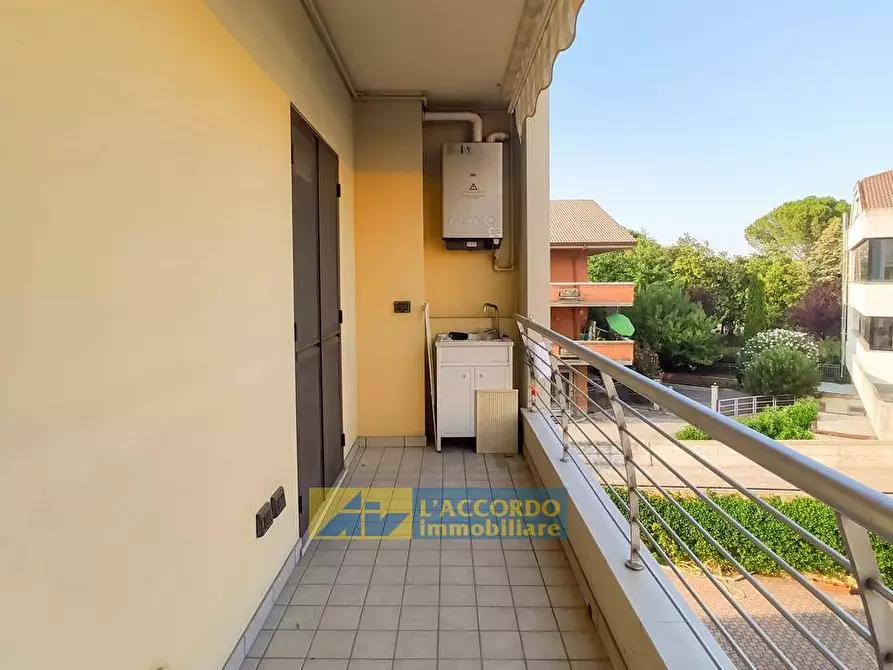 Immagine 14 di Appartamento in affitto  in VIALE DELL'UNITA' D'ITALIA a Chieti