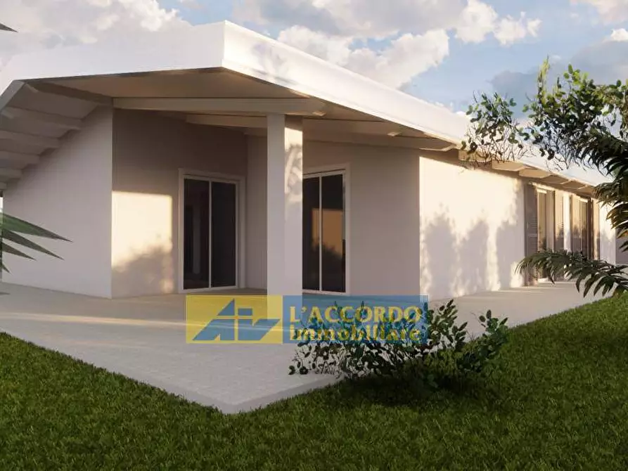 Immagine 3 di Villa in vendita  in TRE CROCI a Cepagatti