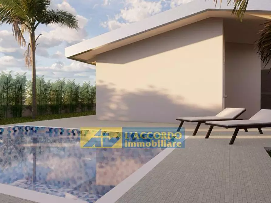 Immagine 10 di Villa in vendita  in TRE CROCI a Cepagatti