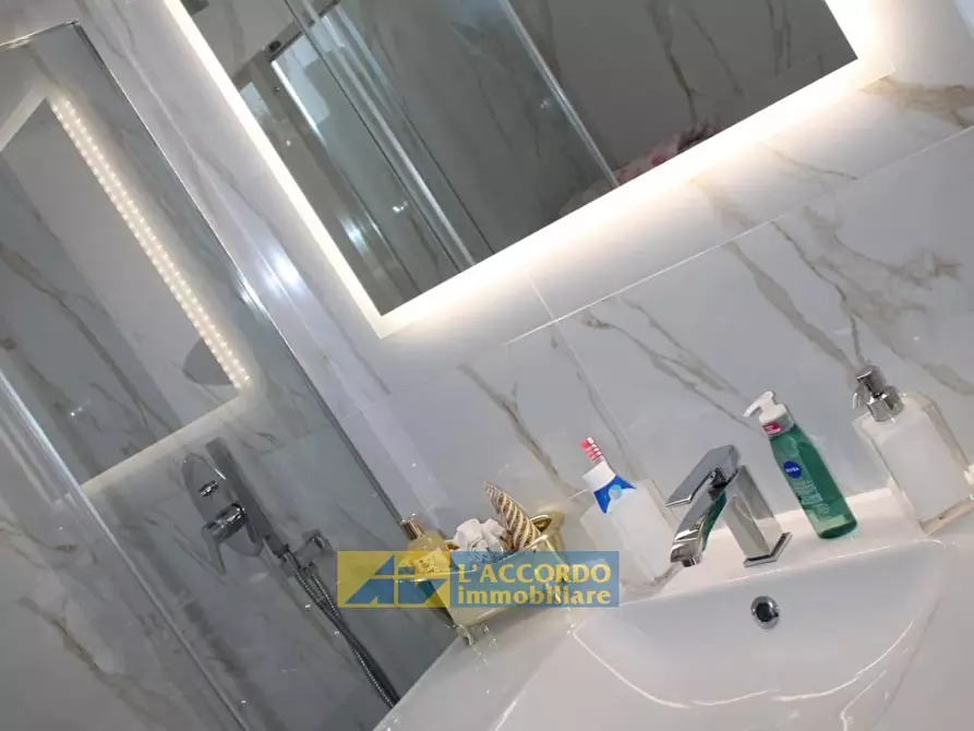 Immagine 15 di Casa semindipendente in vendita  in via colle dell'ara a Chieti