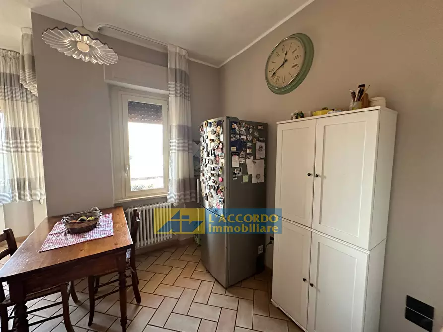 Immagine 10 di Appartamento in vendita  in Via Celano a Chieti