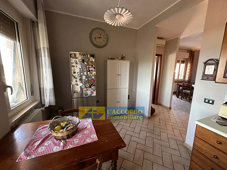 Immagine 14 di Appartamento in vendita  in Via Celano a Chieti