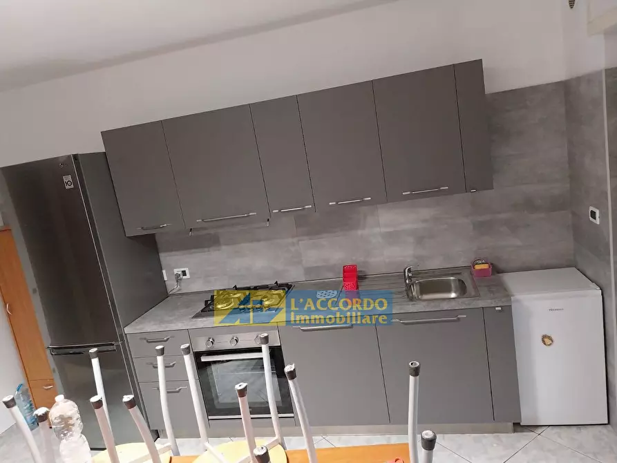 Immagine 3 di Appartamento in affitto  in VIALE DELL'UNITA' D'ITALIA a Chieti