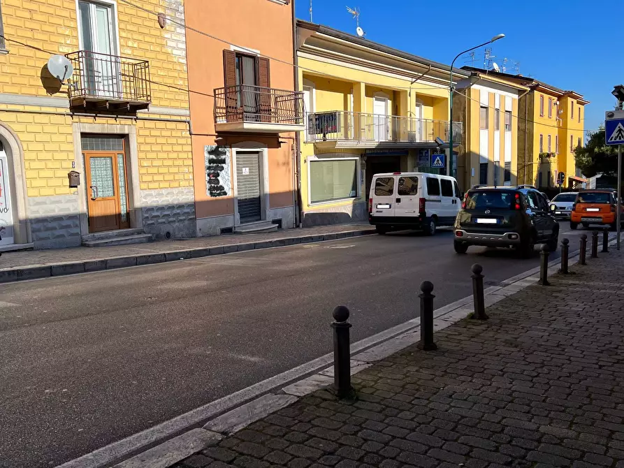 Immagine 13 di Locale commerciale in affitto  in Piazza Mazzini a Ariano Irpino