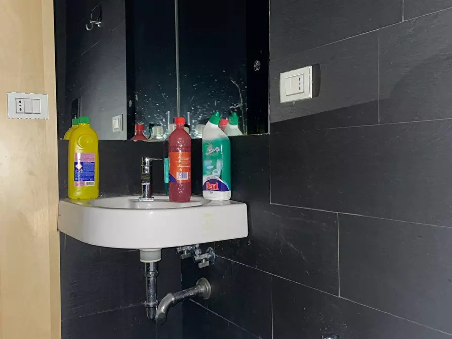 Immagine 14 di Ufficio in vendita  in via XXV Aprile a Ariano Irpino