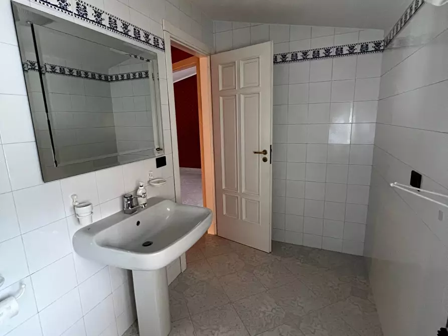 Immagine 37 di Villetta a schiera in vendita  in contrada petrara 42 a Ariano Irpino