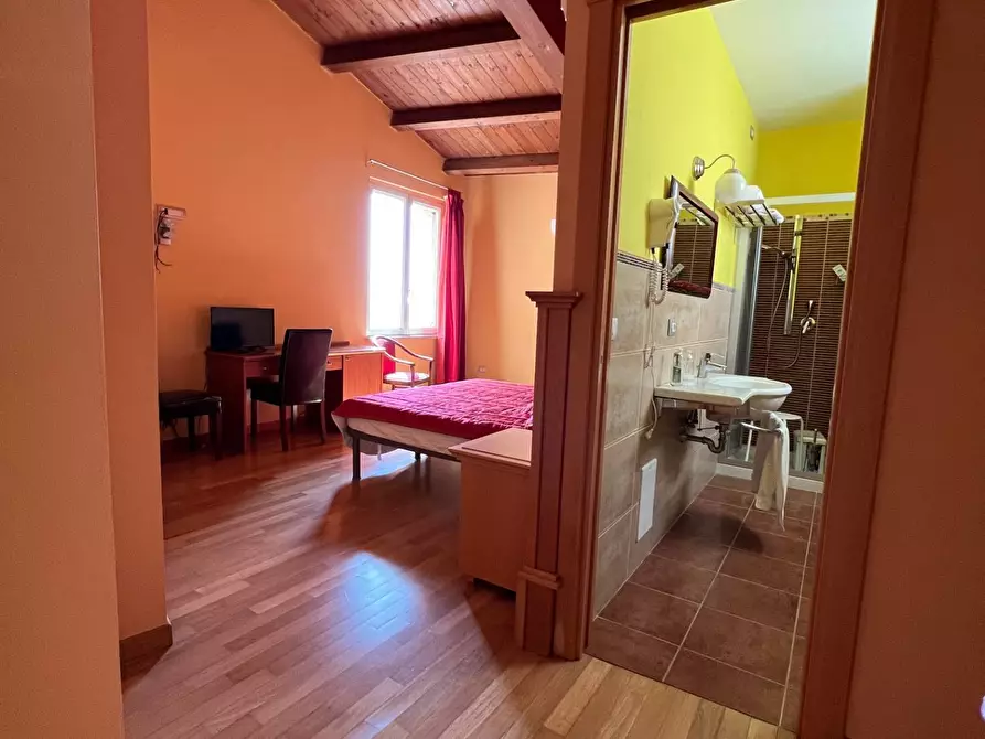 Immagine 17 di Villa in vendita  in via desabramo a Ariano Irpino