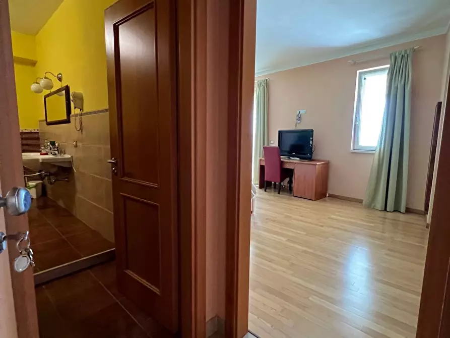 Immagine 21 di Villa in vendita  in via desabramo a Ariano Irpino