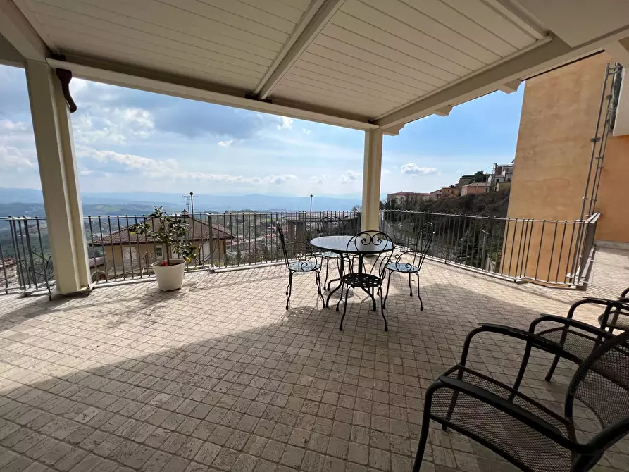 Immagine 30 di Villa in vendita  in via desabramo a Ariano Irpino