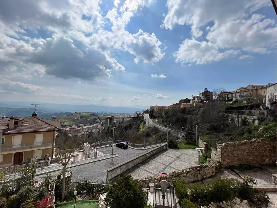 Immagine 34 di Villa in vendita  in via desabramo a Ariano Irpino