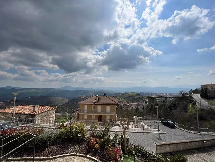 Immagine 35 di Villa in vendita  in via desabramo a Ariano Irpino