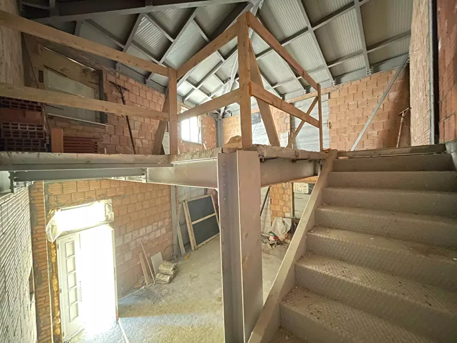 Immagine 8 di Casa semindipendente in vendita  in via umberto I a Ariano Irpino