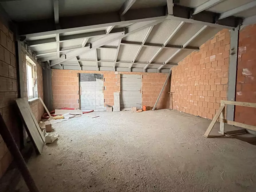 Immagine 10 di Casa semindipendente in vendita  in via umberto I a Ariano Irpino