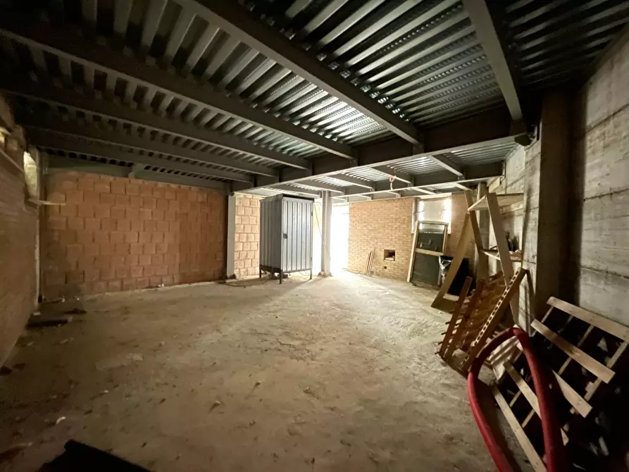 Immagine 15 di Casa semindipendente in vendita  in via umberto I a Ariano Irpino