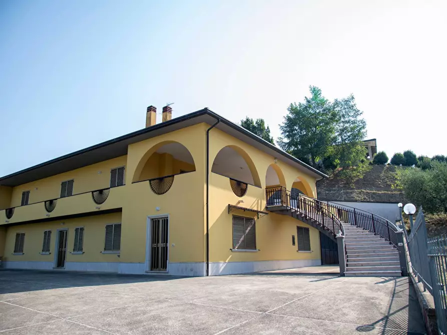 Immagine 4 di Casa semindipendente in vendita  in contrada bosco a Ariano Irpino