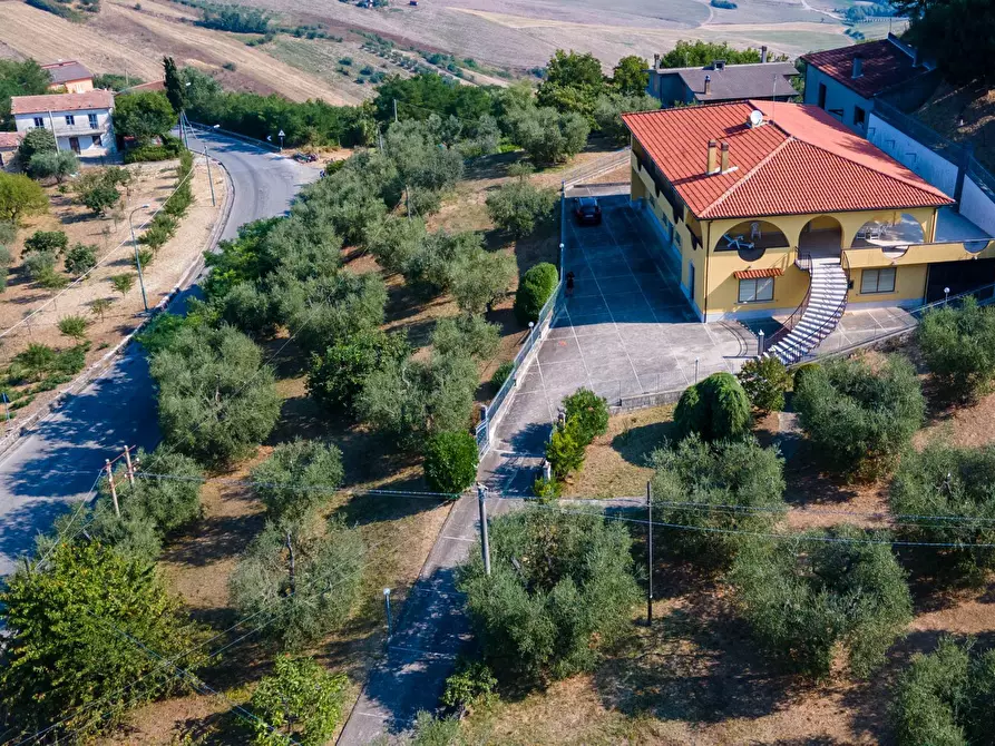 Immagine 21 di Casa semindipendente in vendita  in contrada bosco a Ariano Irpino