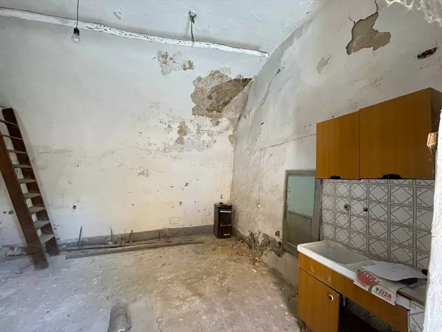 Immagine 5 di Appartamento in vendita  in via Francesco de Sanctis 29-31 a Greci