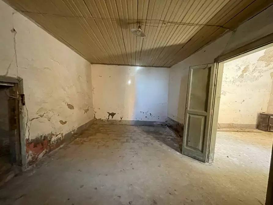 Immagine 9 di Appartamento in vendita  in via Francesco de Sanctis 29-31 a Greci