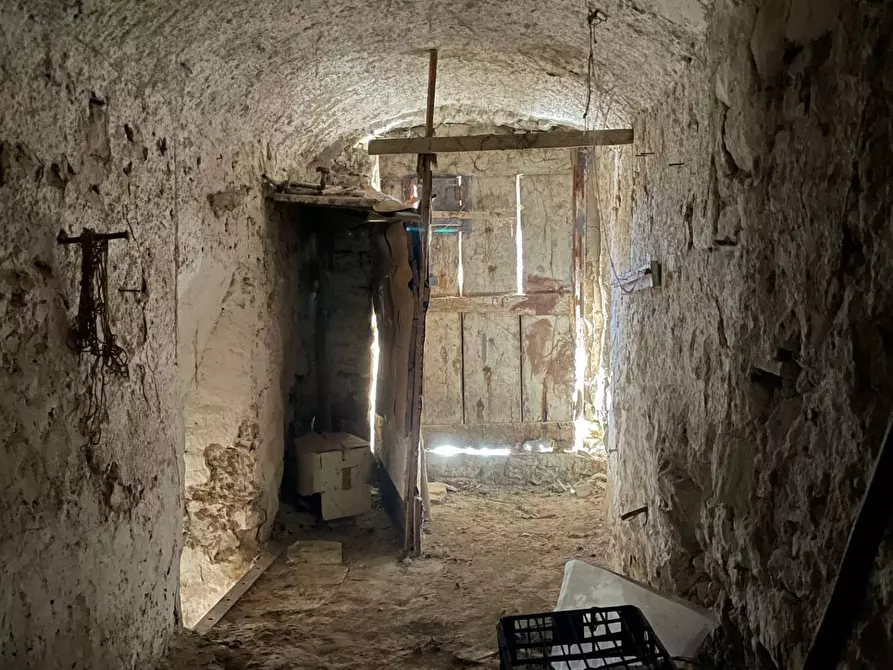 Immagine 13 di Appartamento in vendita  in via Francesco de Sanctis 29-31 a Greci