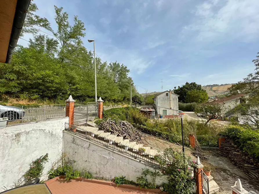 Immagine 23 di Casa indipendente in vendita  in c/da Cerreto a Ariano Irpino
