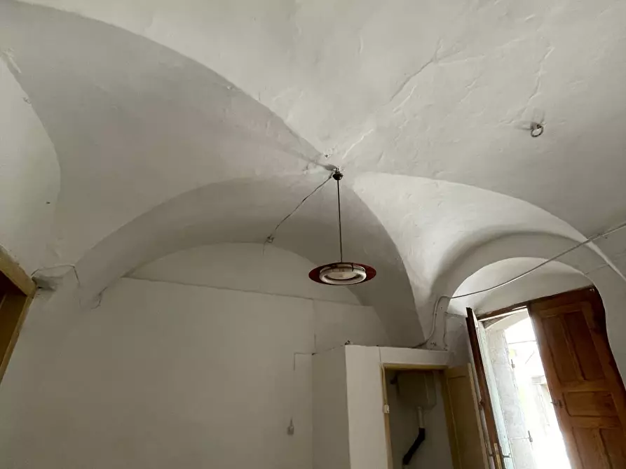 Immagine 10 di Casa semindipendente in vendita  in via Limone 17 a Anzano Di Puglia