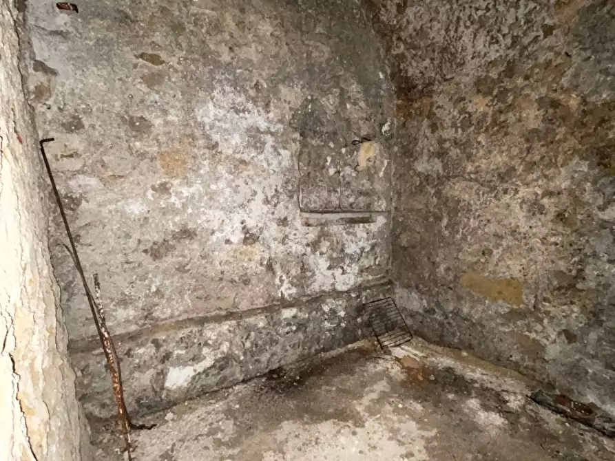 Immagine 16 di Casa semindipendente in vendita  in via donato anzani 59 a Ariano Irpino