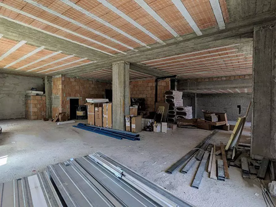 Immagine 6 di Ufficio in affitto  in piazza Giuseppe Mazzini a Ariano Irpino