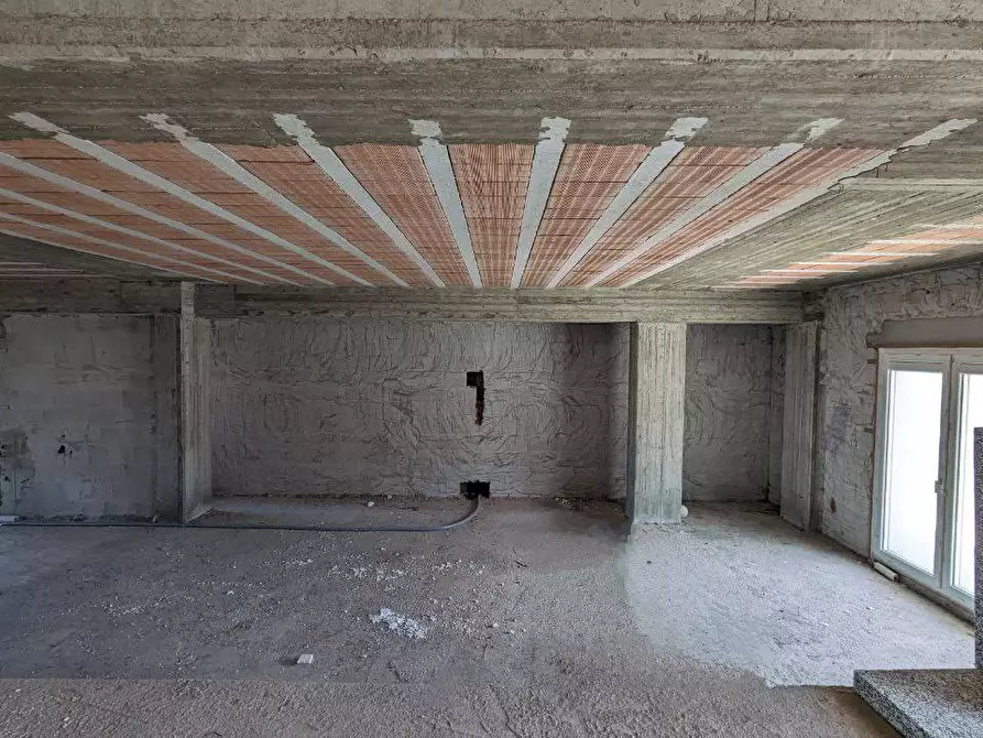 Immagine 8 di Ufficio in affitto  in piazza Giuseppe Mazzini a Ariano Irpino