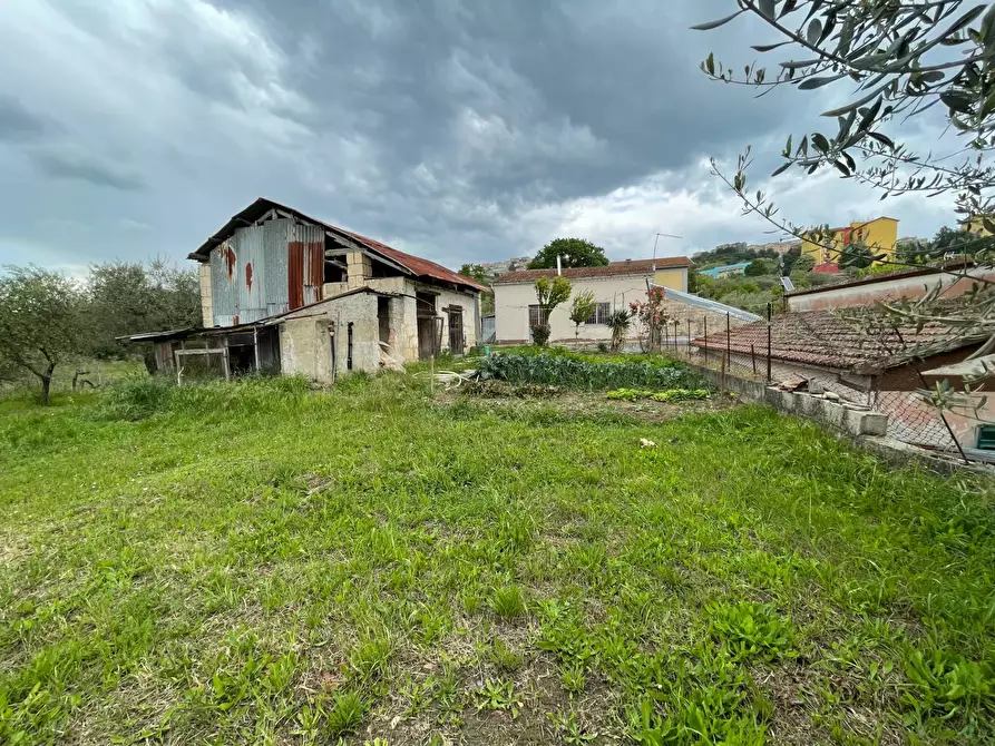 Immagine 14 di Casa indipendente in vendita  in c/da Viggiano 8 a Ariano Irpino