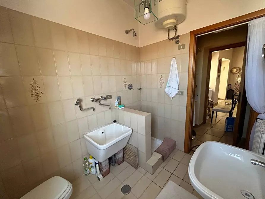 Immagine 13 di Casa semindipendente in vendita  in via Finestroni 16 a Greci