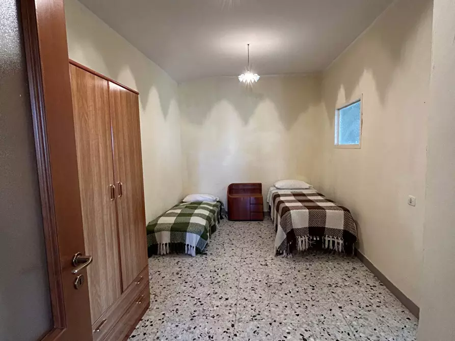 Immagine 19 di Casa semindipendente in vendita  in via Finestroni 16 a Greci