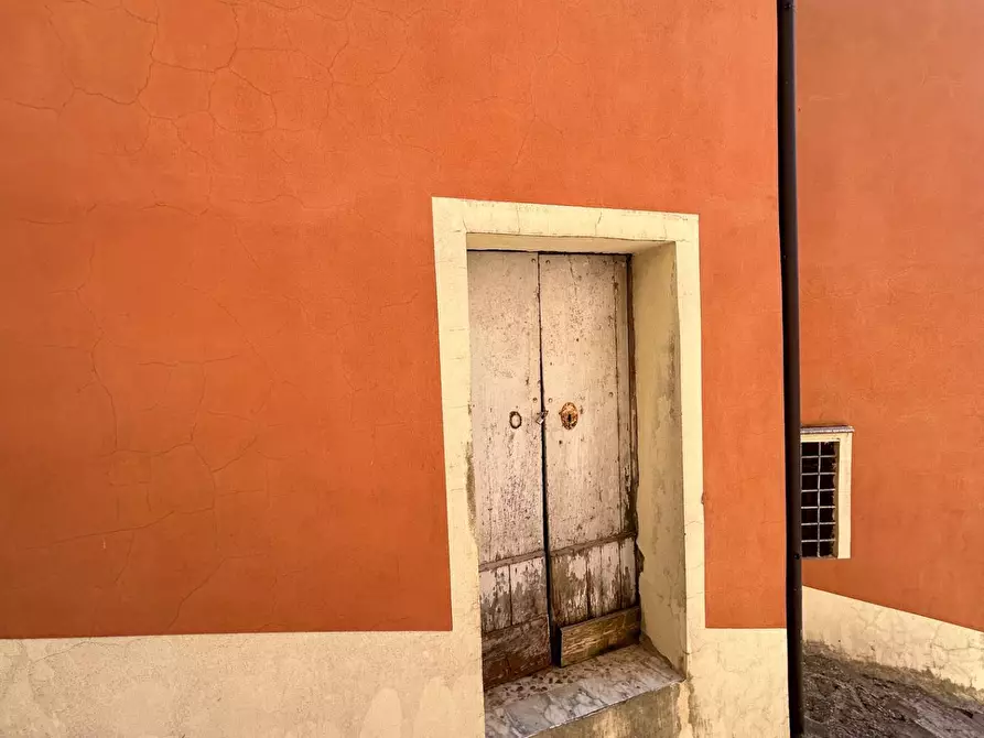 Immagine 26 di Casa semindipendente in vendita  in via Finestroni 16 a Greci