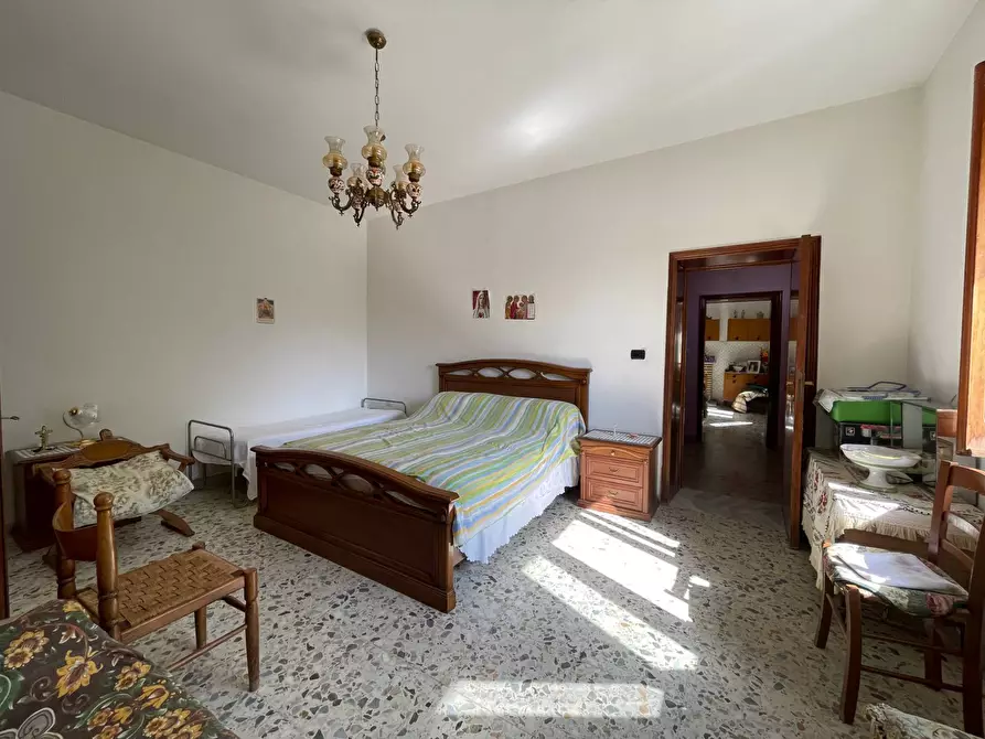 Immagine 10 di Casa indipendente in vendita  in contrada arnola 7 a Ariano Irpino