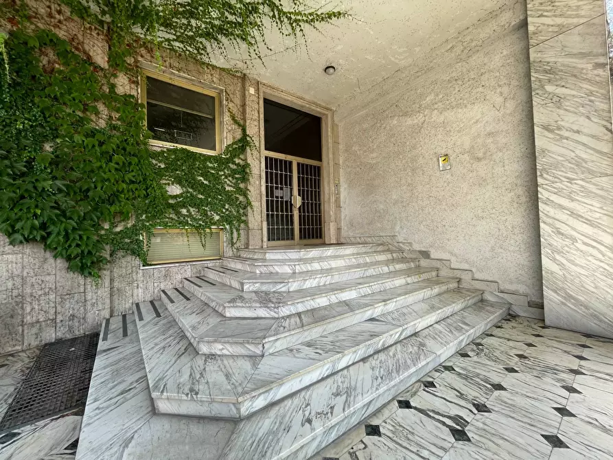 Immagine 4 di Appartamento in vendita  in corso vittorio emanuele a Ariano Irpino