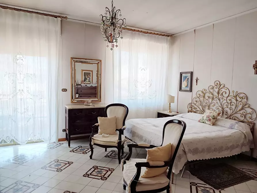 Immagine 19 di Appartamento in vendita  in corso vittorio emanuele a Ariano Irpino