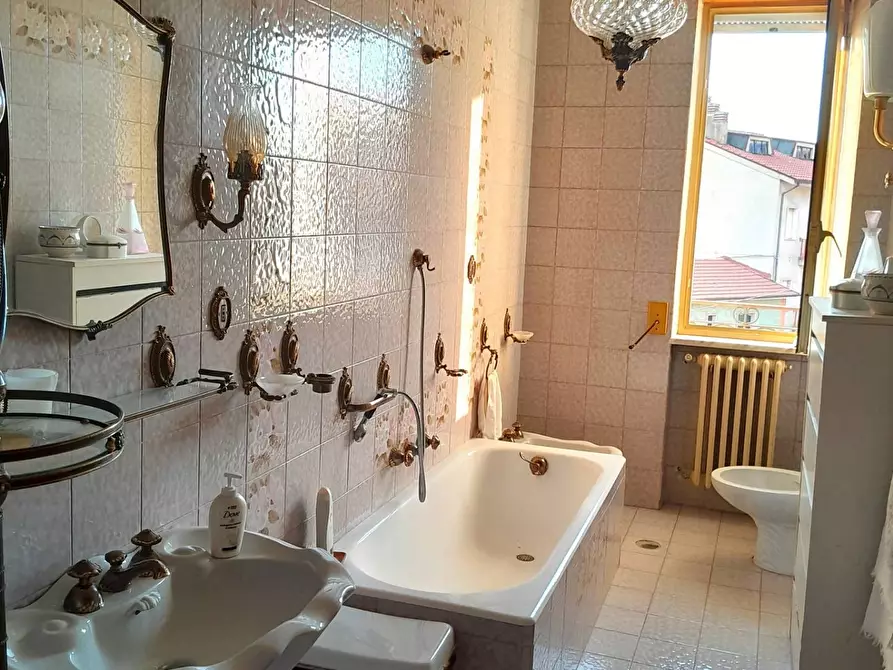 Immagine 26 di Appartamento in vendita  in corso vittorio emanuele a Ariano Irpino