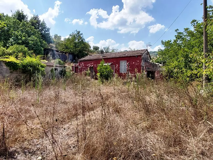 Immagine 1 di Casa indipendente in vendita  in contrada vallone di valle a Ariano Irpino