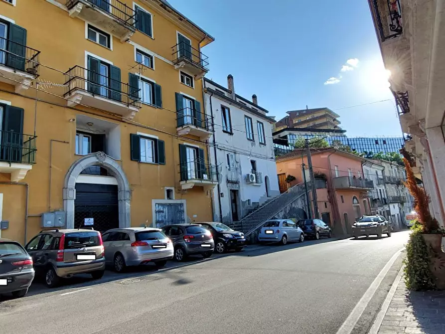 Immagine 2 di Appartamento in vendita  in corso vittorio emanuele 312 a Ariano Irpino