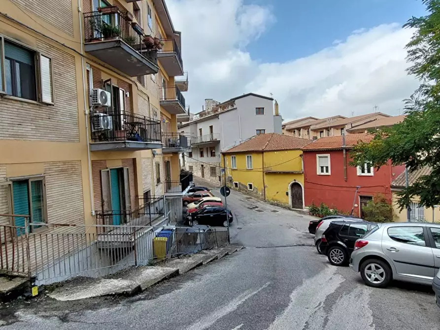 Immagine 2 di Appartamento in vendita  in via adinolfi a Ariano Irpino