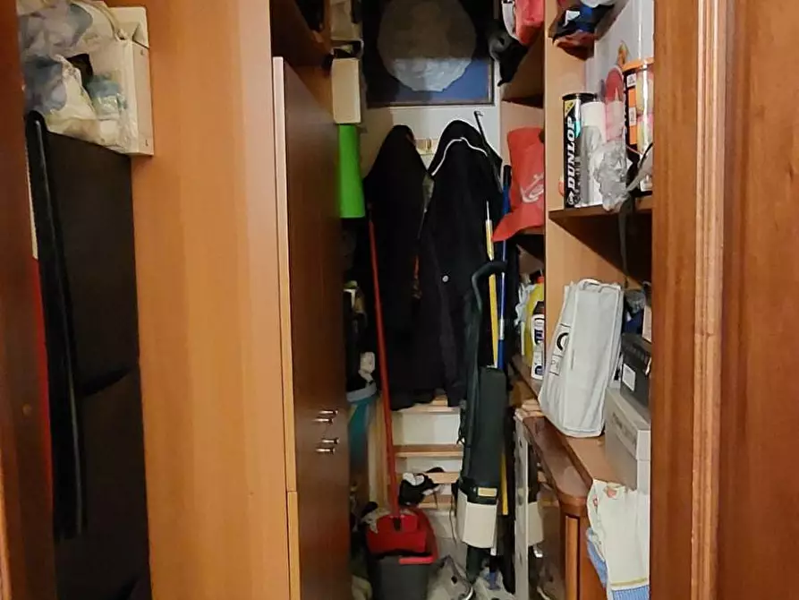 Immagine 13 di Appartamento in vendita  in via adinolfi a Ariano Irpino