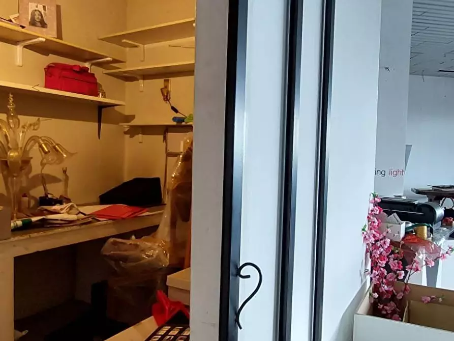 Immagine 6 di Locale commerciale in affitto  in via XXV aprile a Ariano Irpino