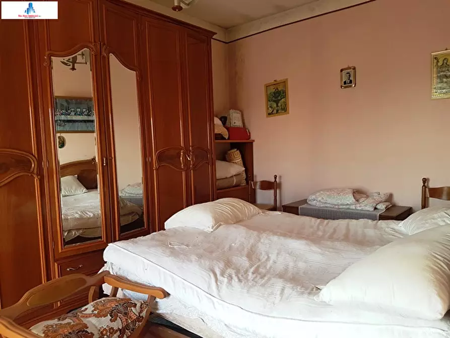 Immagine 14 di Casa semindipendente in vendita  in via dietro corte 2 a Montecalvo Irpino