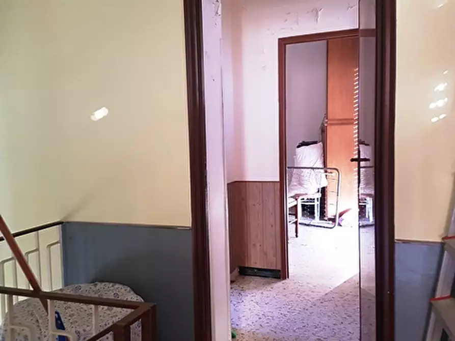 Immagine 17 di Casa semindipendente in vendita  in via dietro corte 2 a Montecalvo Irpino