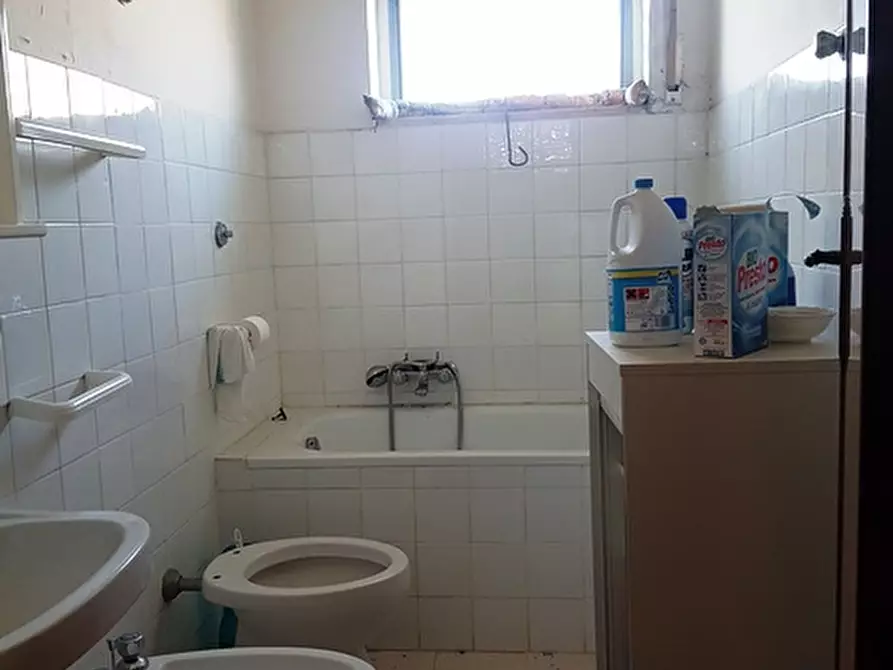 Immagine 19 di Casa semindipendente in vendita  in via dietro corte 2 a Montecalvo Irpino