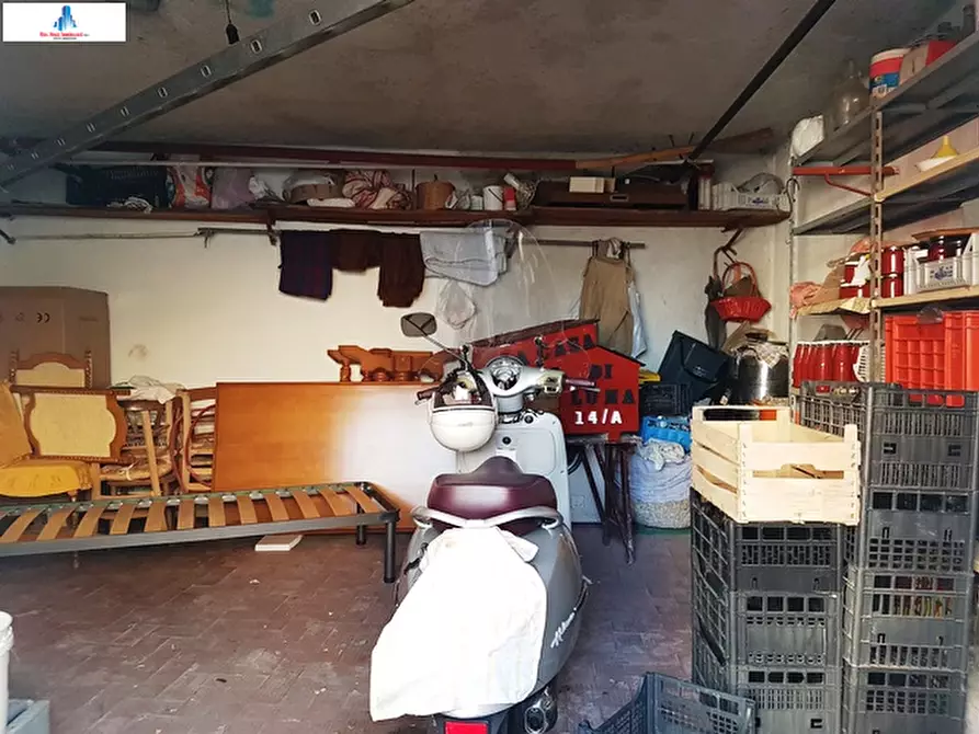 Immagine 27 di Casa semindipendente in vendita  in via dietro corte 2 a Montecalvo Irpino