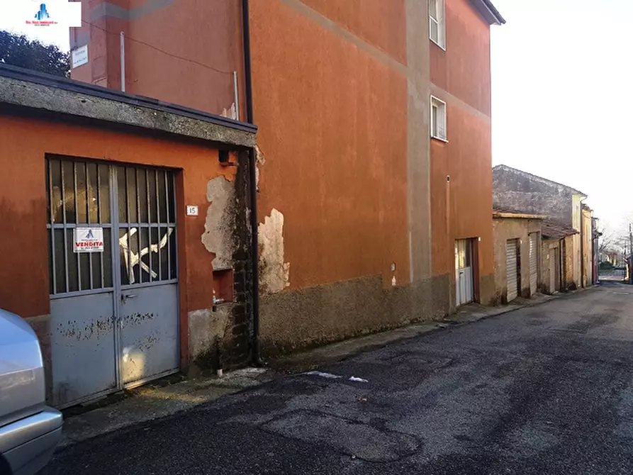 Immagine 32 di Casa semindipendente in vendita  in via dietro corte 2 a Montecalvo Irpino