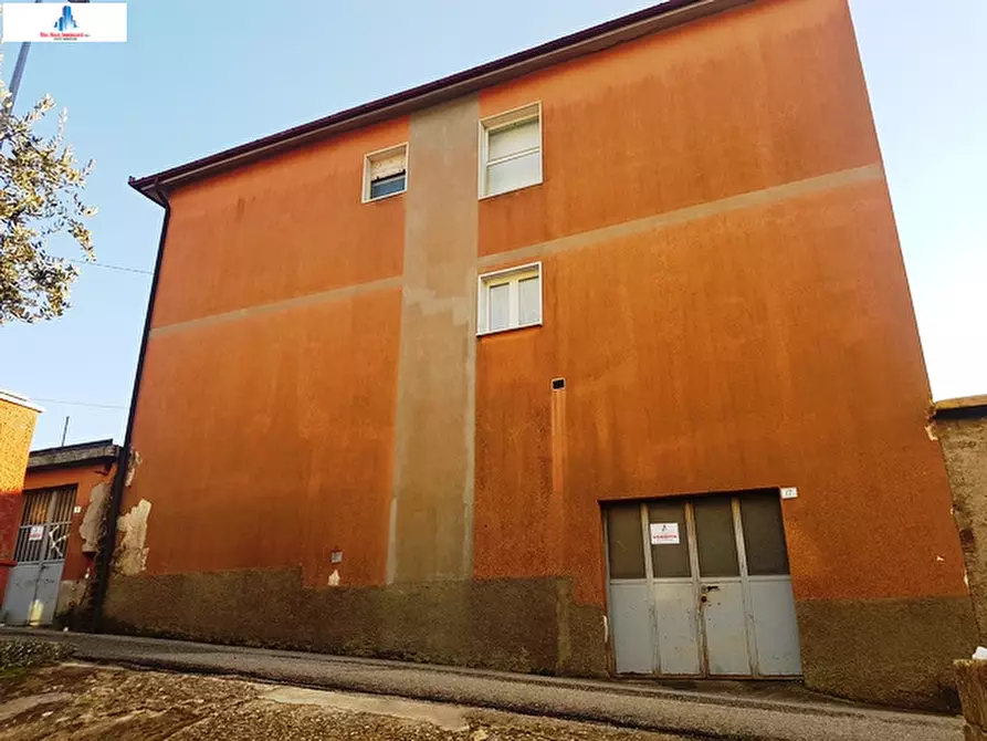 Immagine 34 di Casa semindipendente in vendita  in via dietro corte 2 a Montecalvo Irpino