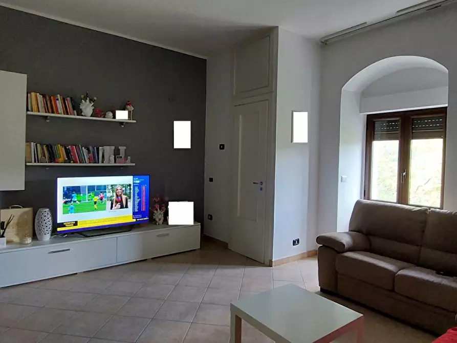 Immagine 9 di Casa semindipendente in vendita  in via orti a Greci