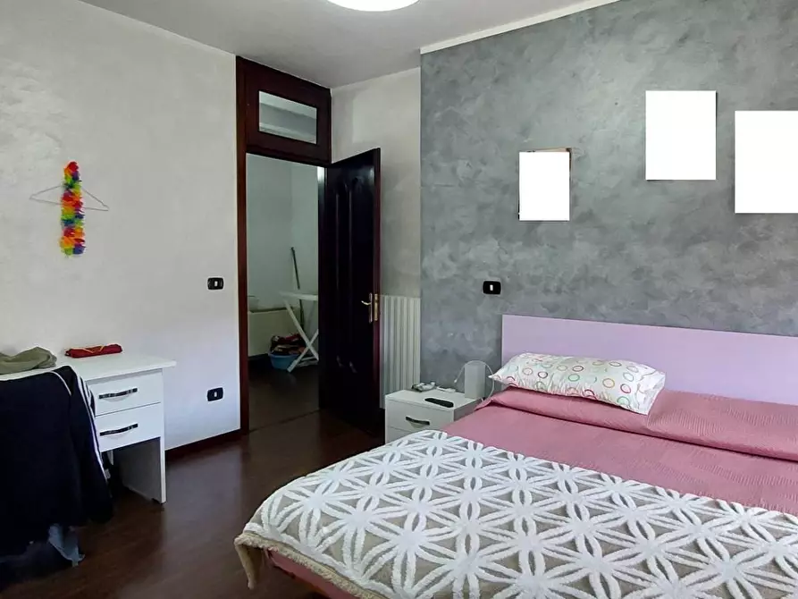 Immagine 16 di Casa semindipendente in vendita  in via orti a Greci