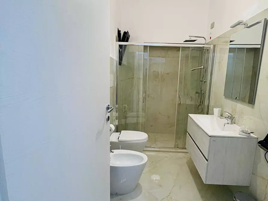 Immagine 9 di Albergo/B&B/Residence in vendita  in via piazzetta 6 a Greci
